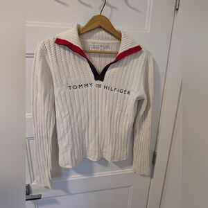 Tommy Hilfiger/Vintage Cream V-Neck Sweater Sz M